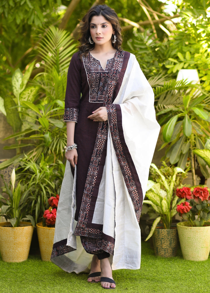 Buy Brown Kurta And Palazzo Pure Velvet Lining Cotton Dupatta Set For Women  by Weaver Story Online at Aza Fashions.