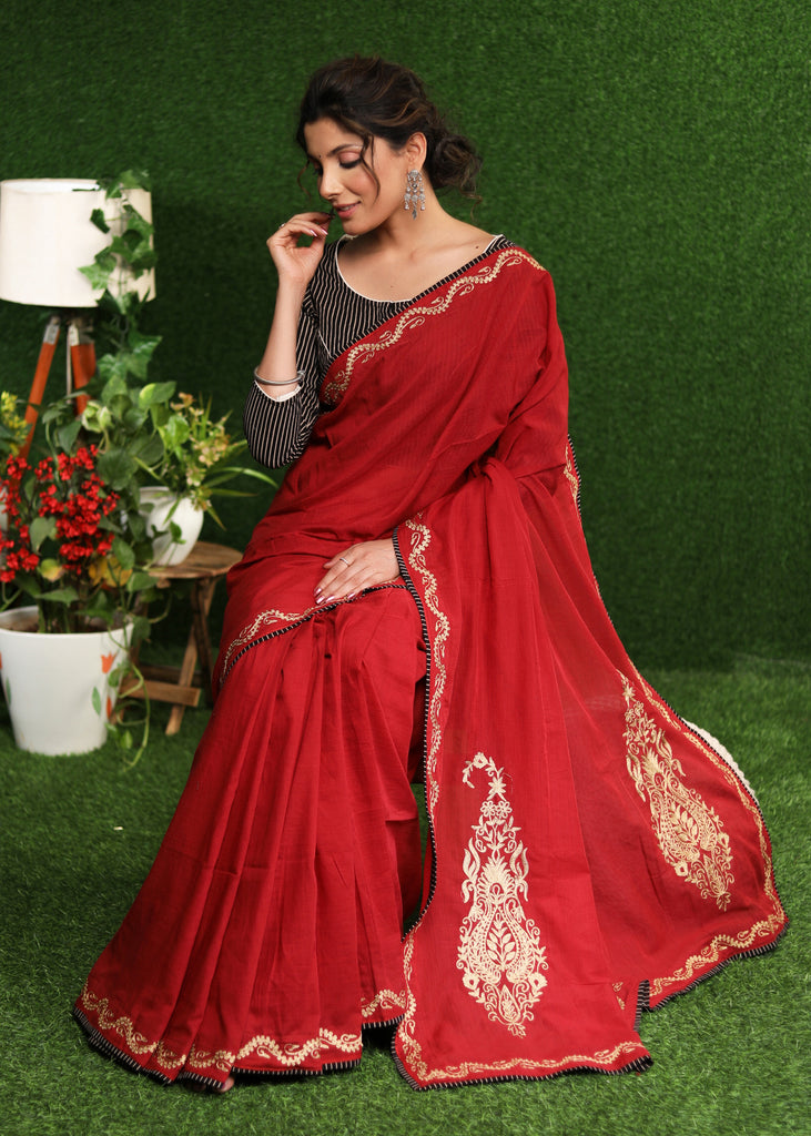 Stylish maroon Cotton saree with gold Zari embroidery