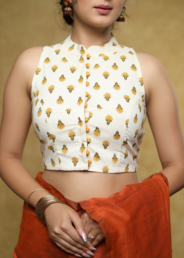 Smart cream block-printed Cotton sleeveless printed blouse with Mandarin collar
