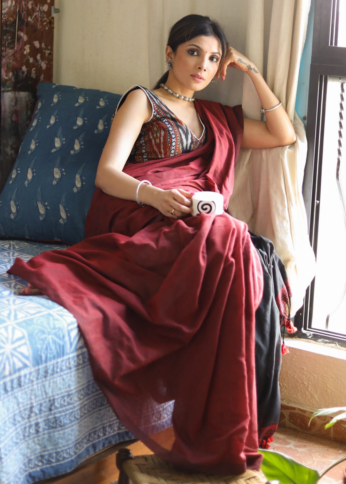 Lightweight maroon & black combination Cotton saree with Ikat blouse - Saree + Blouse piece Set
