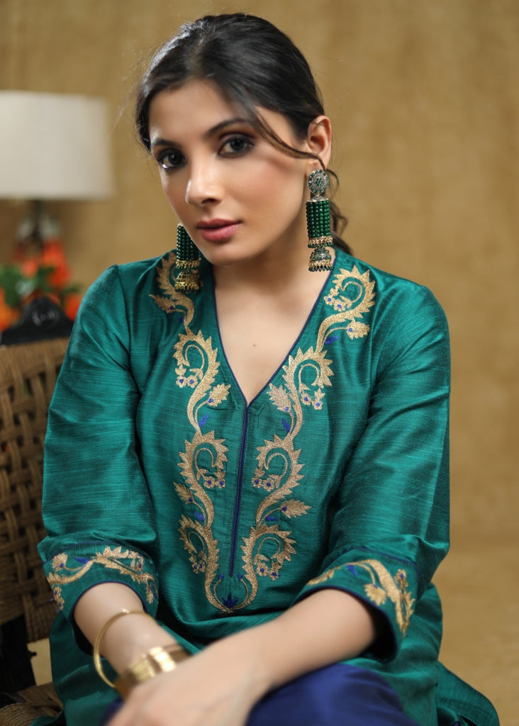 Exotic Turquoise green & Royal blue colour-blocked Cotton silk kurta with zari work on neckline