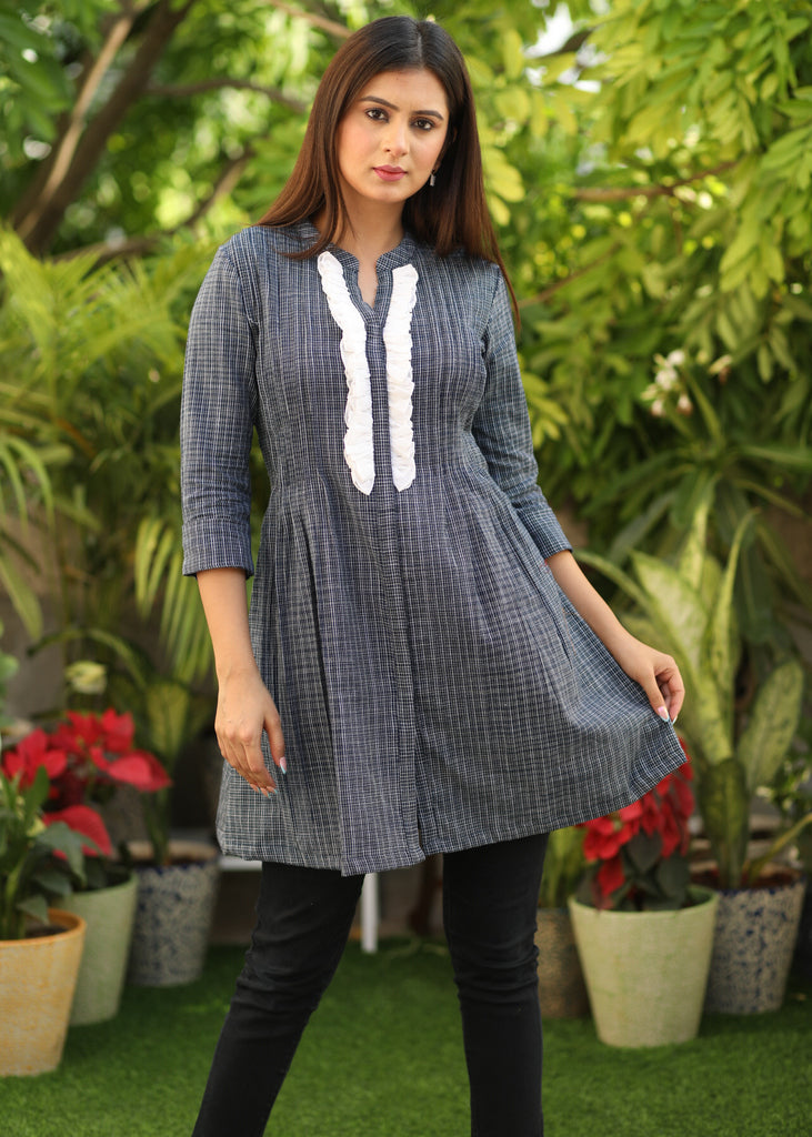 Classy Cotton Grey Tunic with Front Slit and White Ruffled Yoke