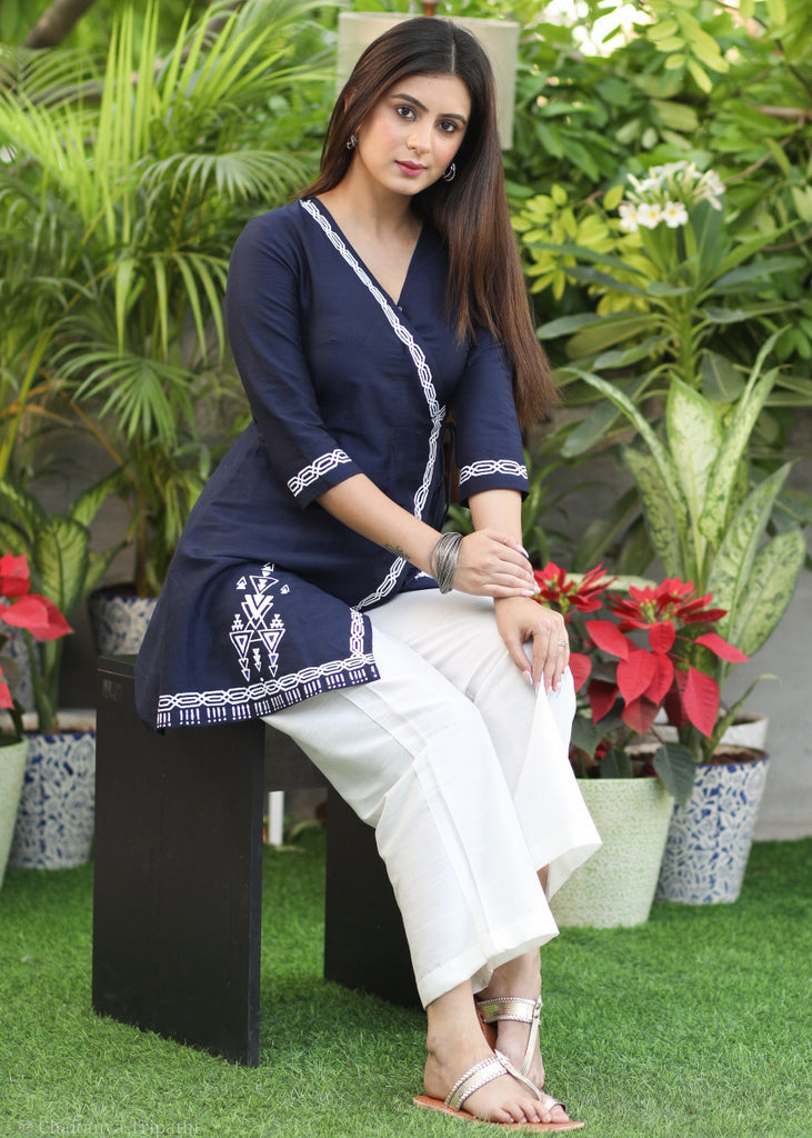 Dussehra Sale — Stylish Navy Blue Cotton Silk Hand Painted Tunic with White Bottoms. - Pant Optional
