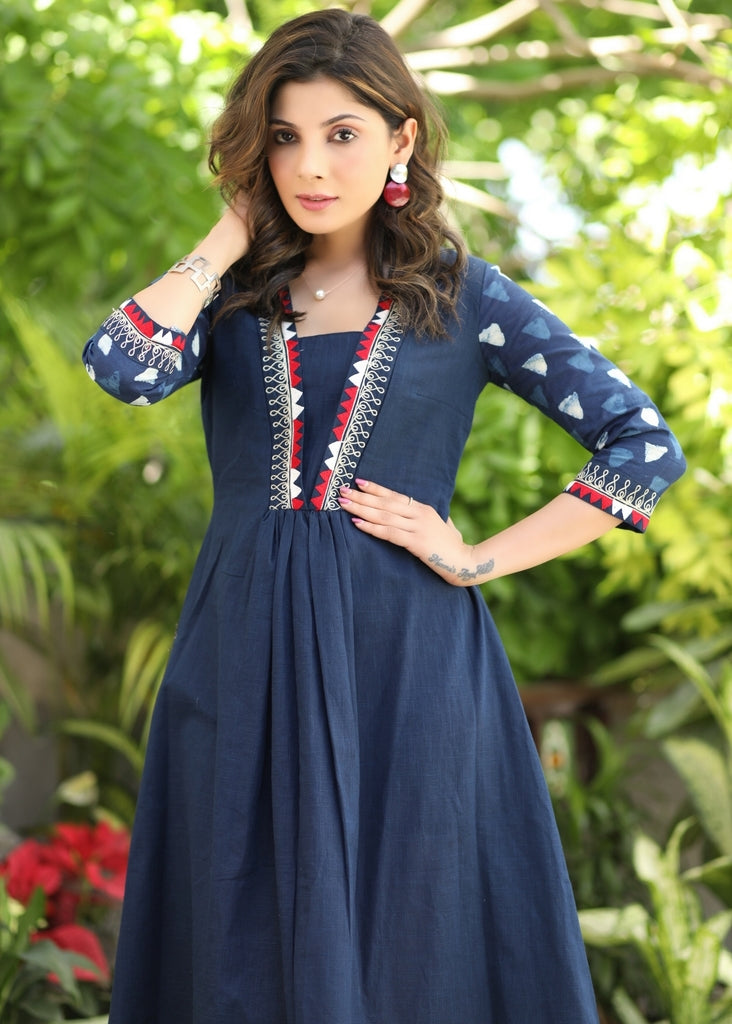 Exclusive Cotton Navy Blue Dress with Embroidered V-Neck and Indigo Sl – Sujatra