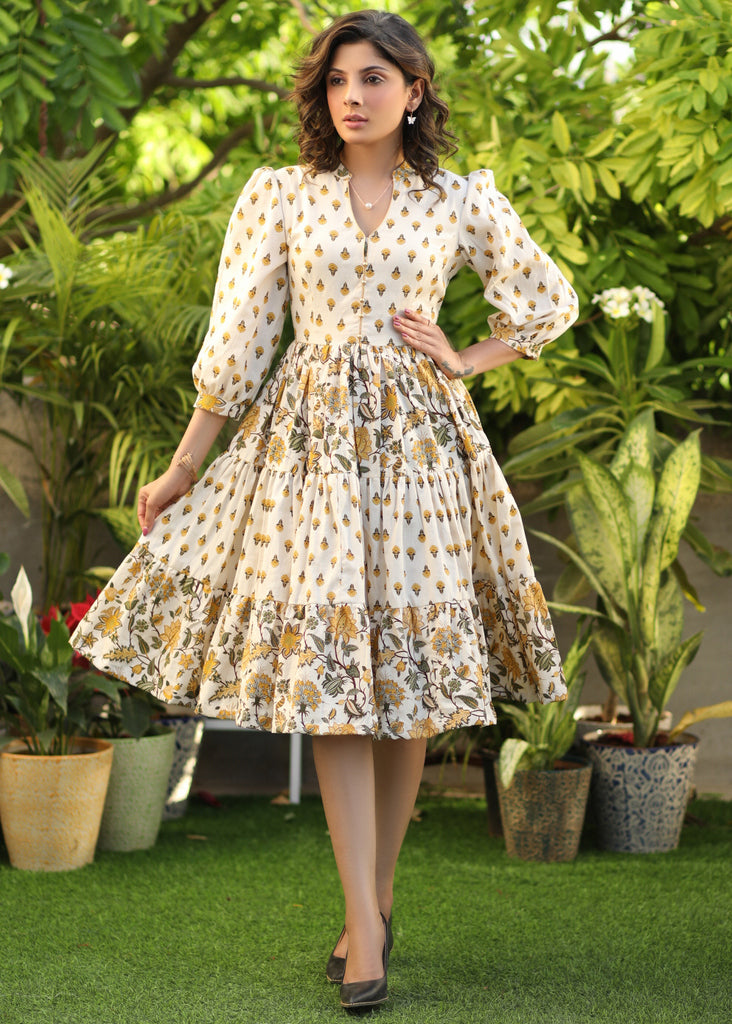 Exclusive Floral Printed Gathered Dress