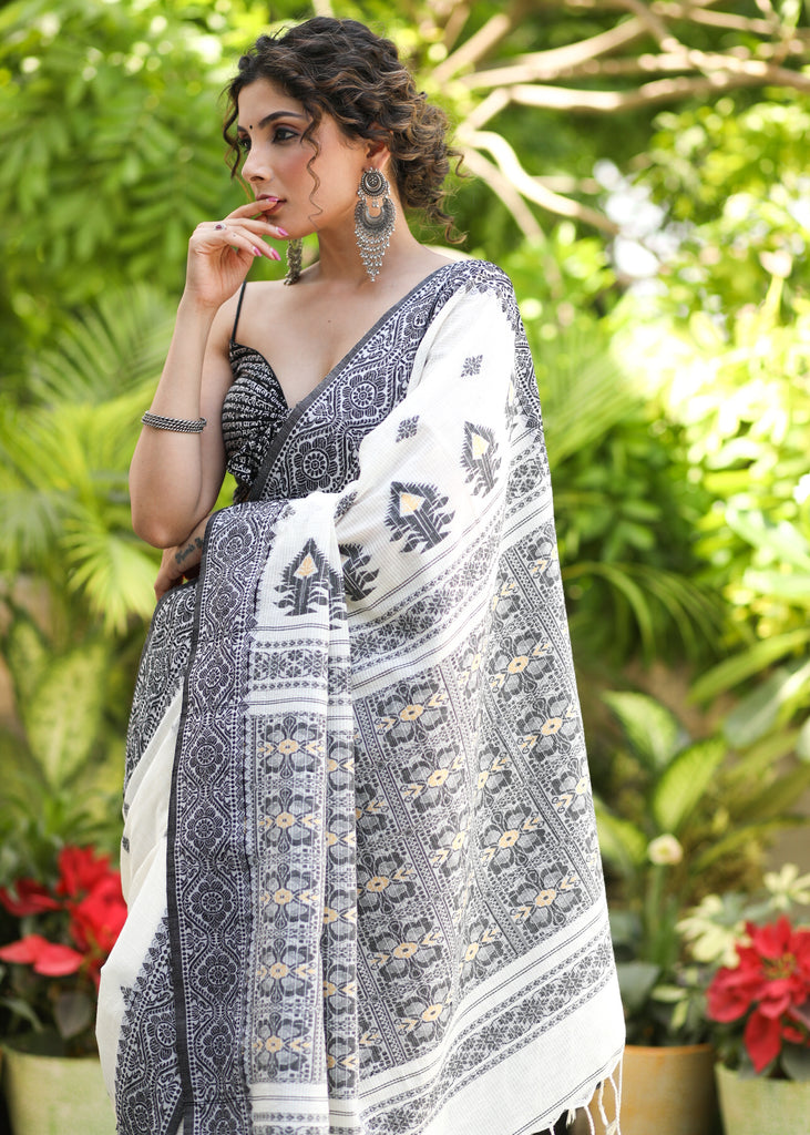 Elegant White Saree with Bengal handloom cotton heavy embroidered