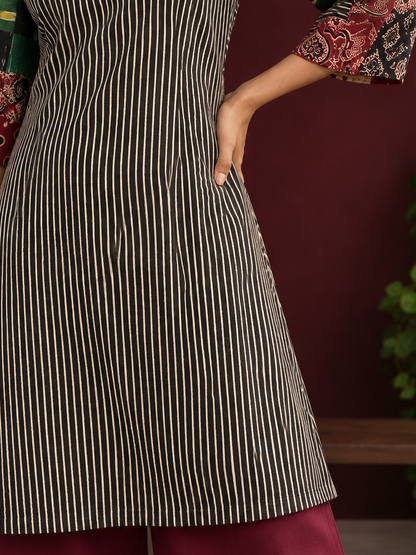 Graceful Maroon Cotton Silk Straight Pant — fabric detail