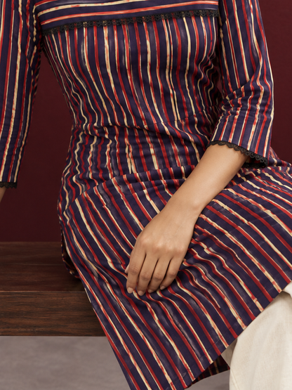 Graceful Off White Cotton Straight Pant — seated detail