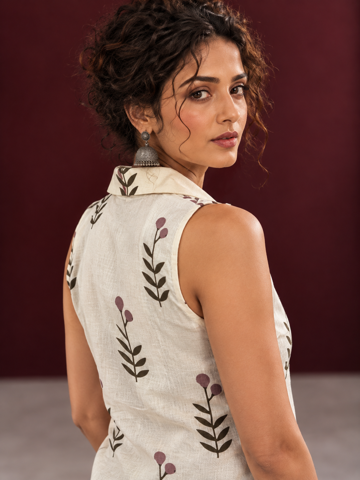 Cream Cotton Sleeveless Shirt with Collared Neckline and Botanical Leaf Print — fabric detail — view 3