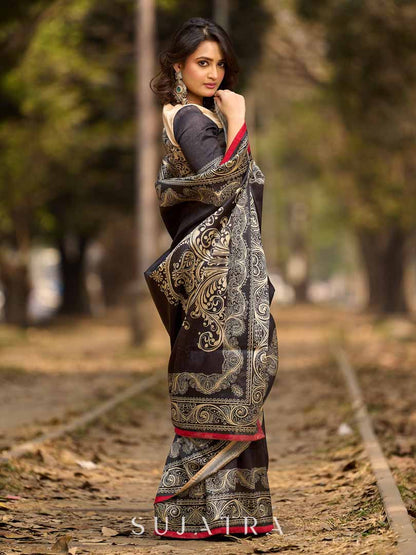 Bold Black Art Silk Saree with Traditional Printed Border & Statement Pallu