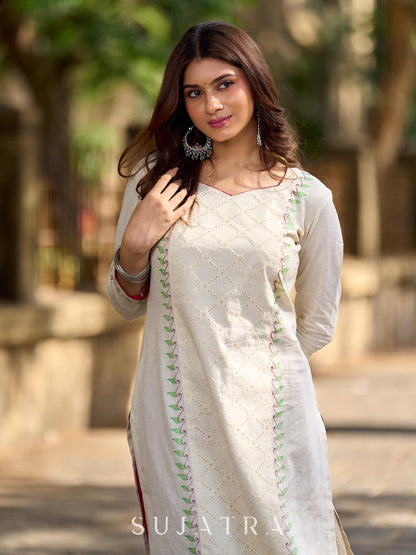 Simple White Cotton Kurta with Hakoba Panel & Hand Painted Border