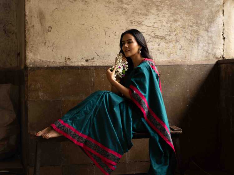 Ocean Turquoise Cotton Saree with Subtle Printed Border and Silk Pink Highlights