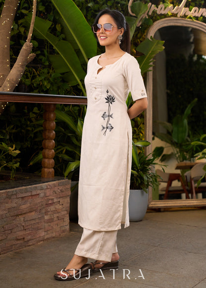 Dussehra Sale — Off-White Cotton Kurta with Hand Painted Motif on One Side - Pant Optional
