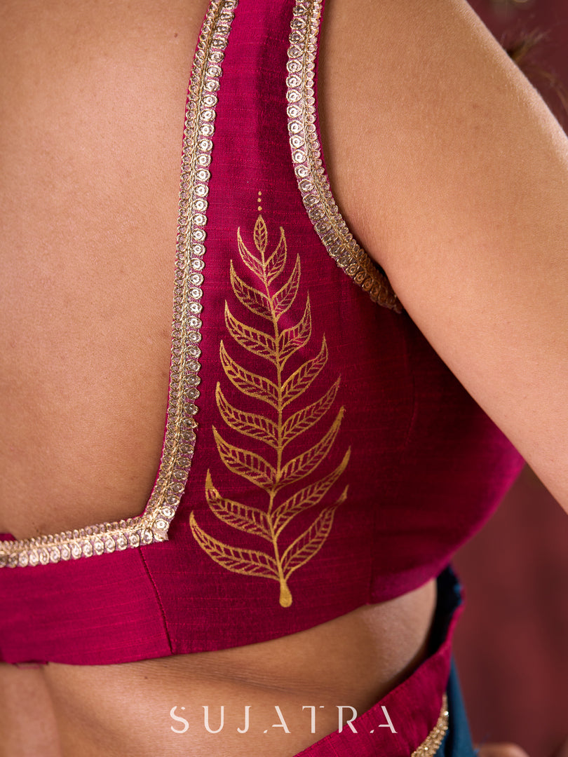 Deep Teal Silk Blend Saree Adorned with Magenta Border & Intricately Embroidered Pallu