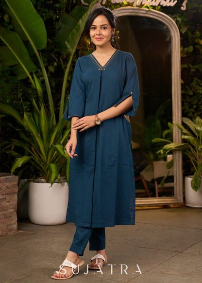 Teal Blue Cotton Kurta with Side Pockets & Hand Painting on Neckline