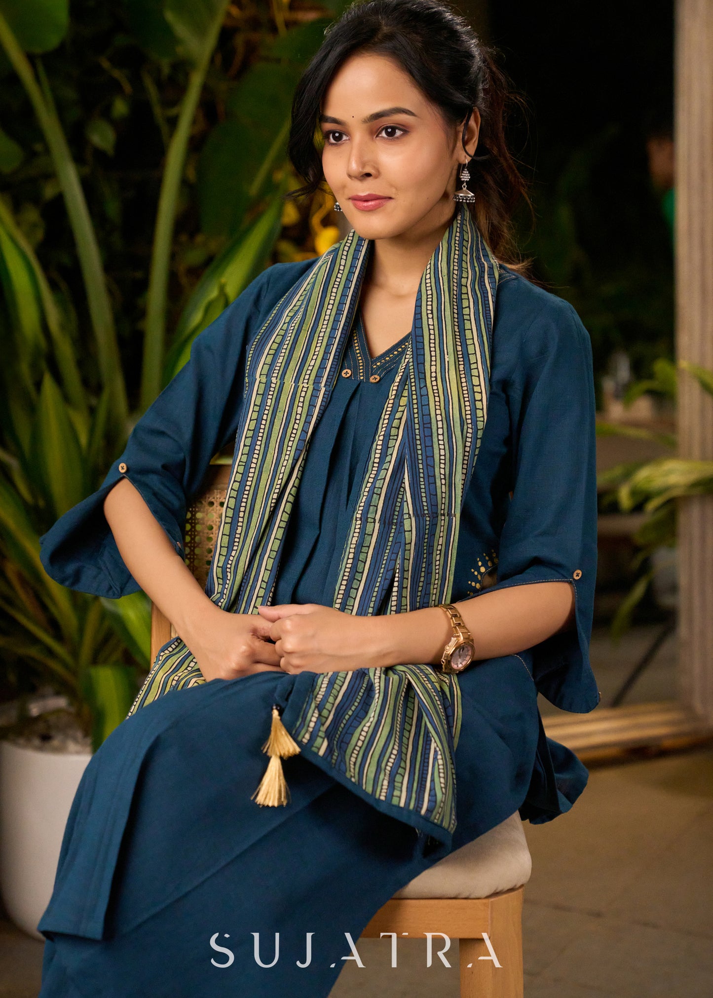 Teal Blue Cotton Kurta with Side Pockets & Hand Painting on Neckline