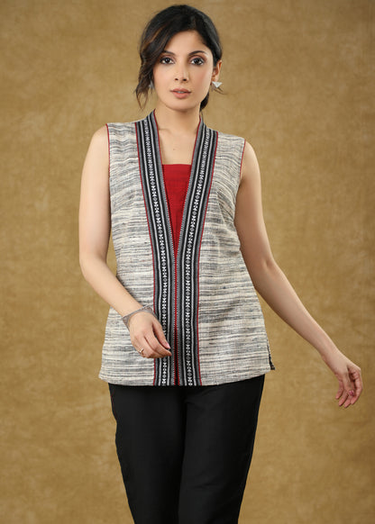 Dussehra Sale — Cotton Handloom Off-white Sleeveless Ikat Combination Top