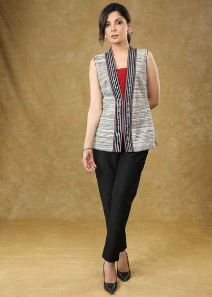Dussehra Sale — Cotton Handloom Off-white Sleeveless Ikat Combination Top
