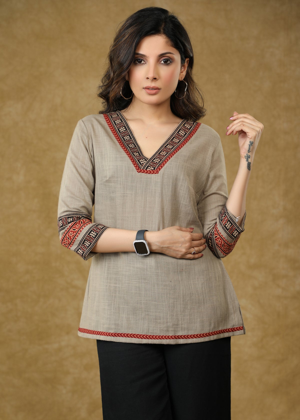 Dussehra Sale — Elegant Grey Cotton Top with Ajrakh Combination on Sleeves & Neck