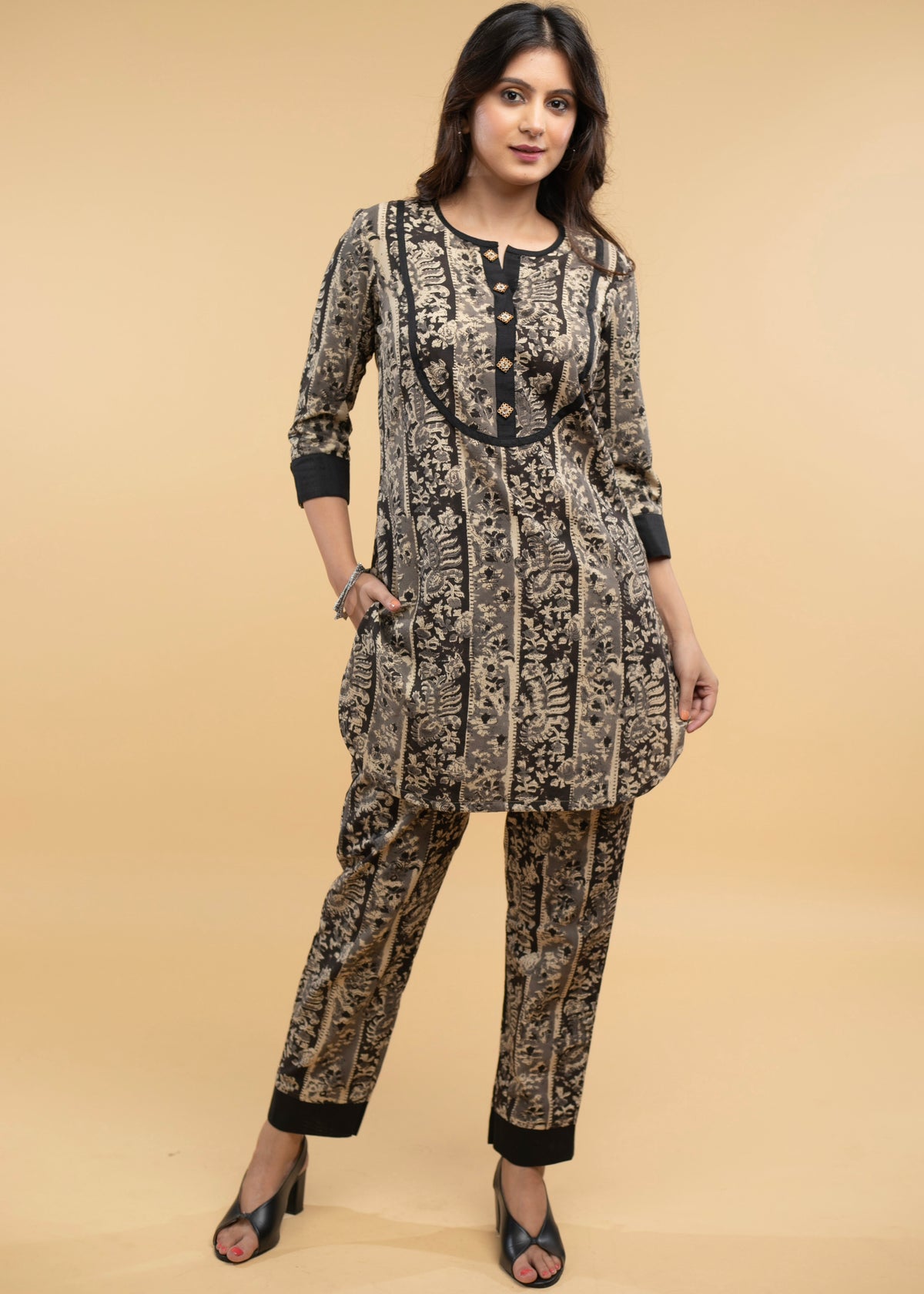 Dussehra Sale — Trendy Cotton Kalamkari Tunic