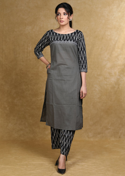 Smart Gray Cotton Kurta with Black Ikat Combination
