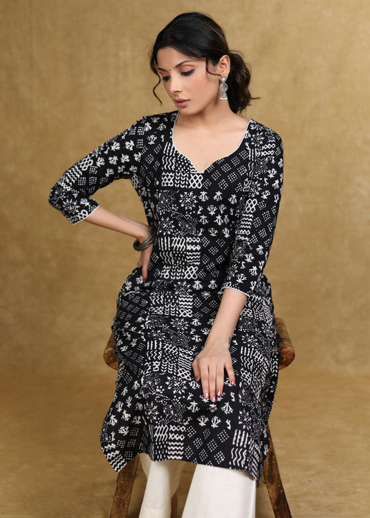 Easy To Wear Cotton Black Patch Work Printed Kurta