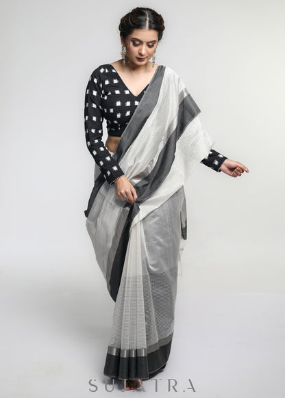 Elegant White Pure Maheshwari Saree with Grey & Zari Border