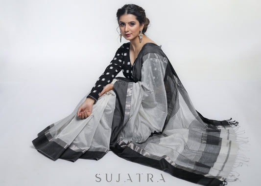 Elegant White Pure Maheshwari Saree with Grey & Zari Border