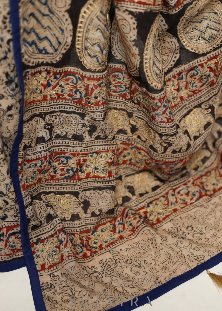 Smart  Kalamkari print Cotton Saree with Gold thread work and Blue Border