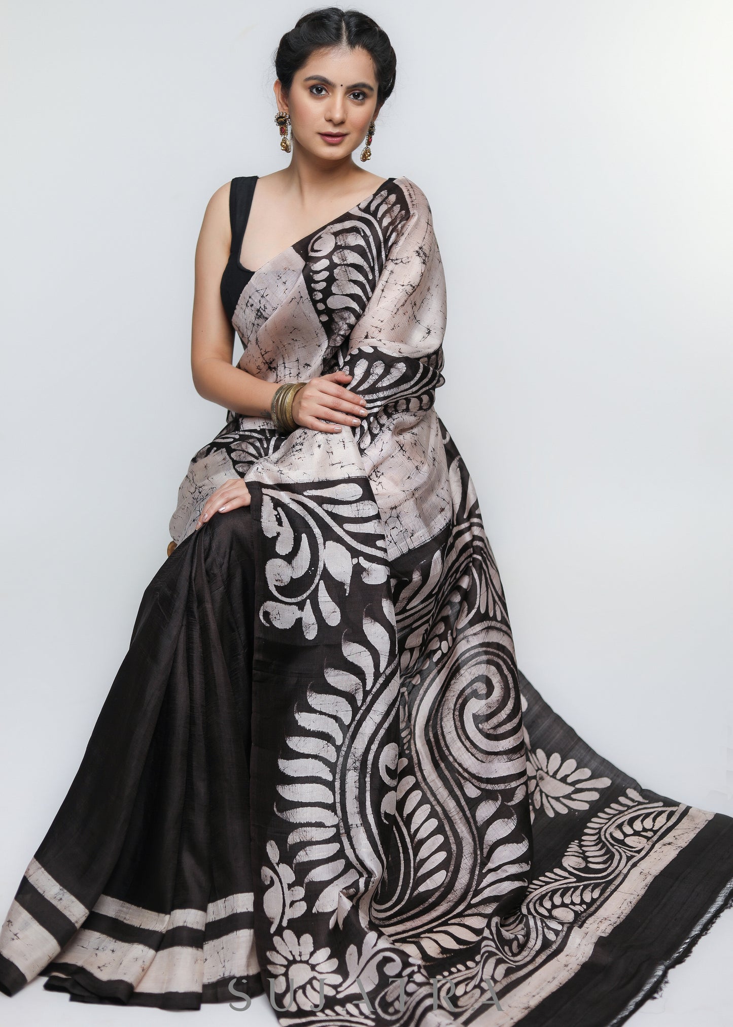 Exquisite White & Black Combination Pure Silk Handpainted Batik saree