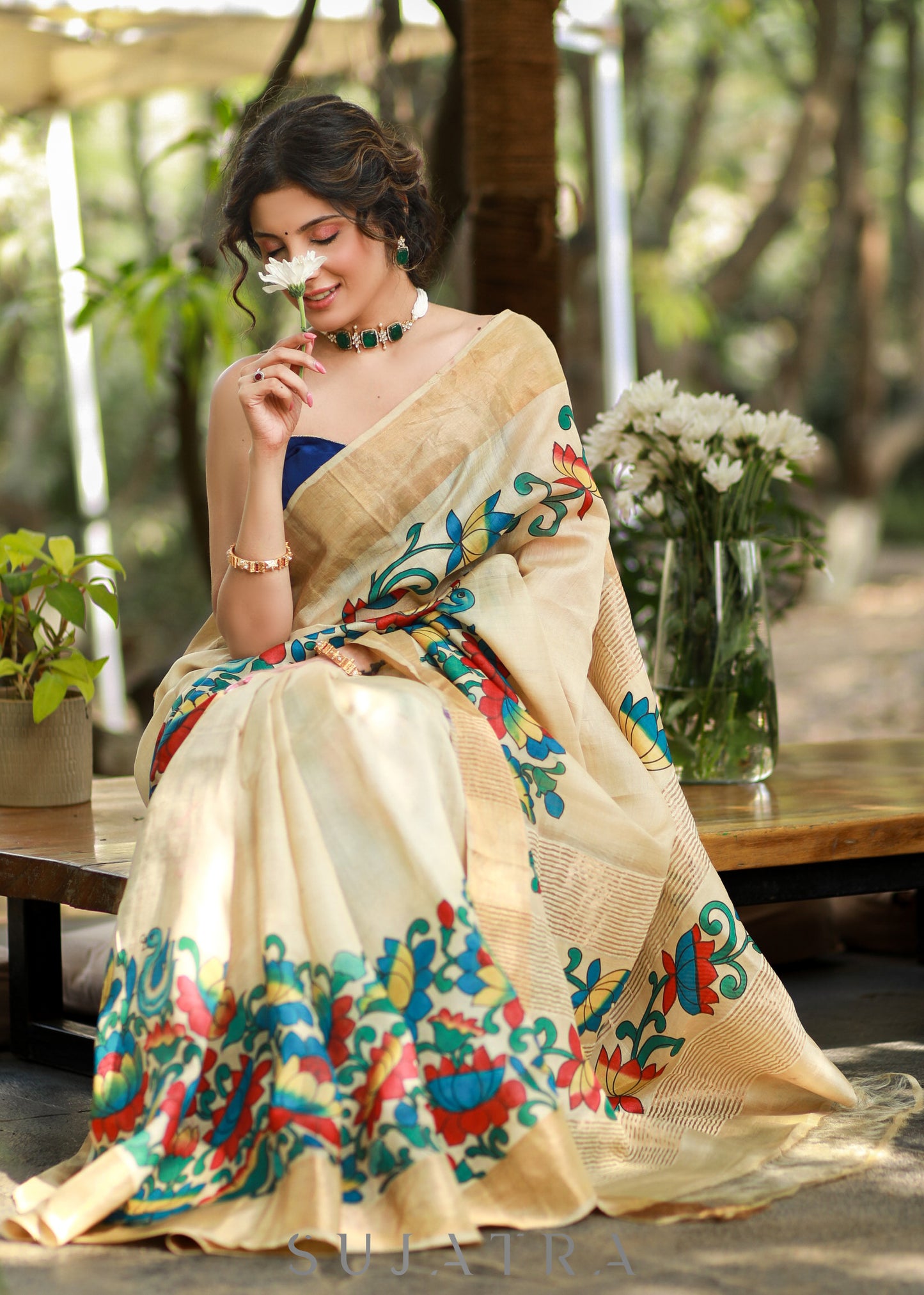 Classy Cream Pure Silk Handpianted Kalamkari Saree with Zari Border