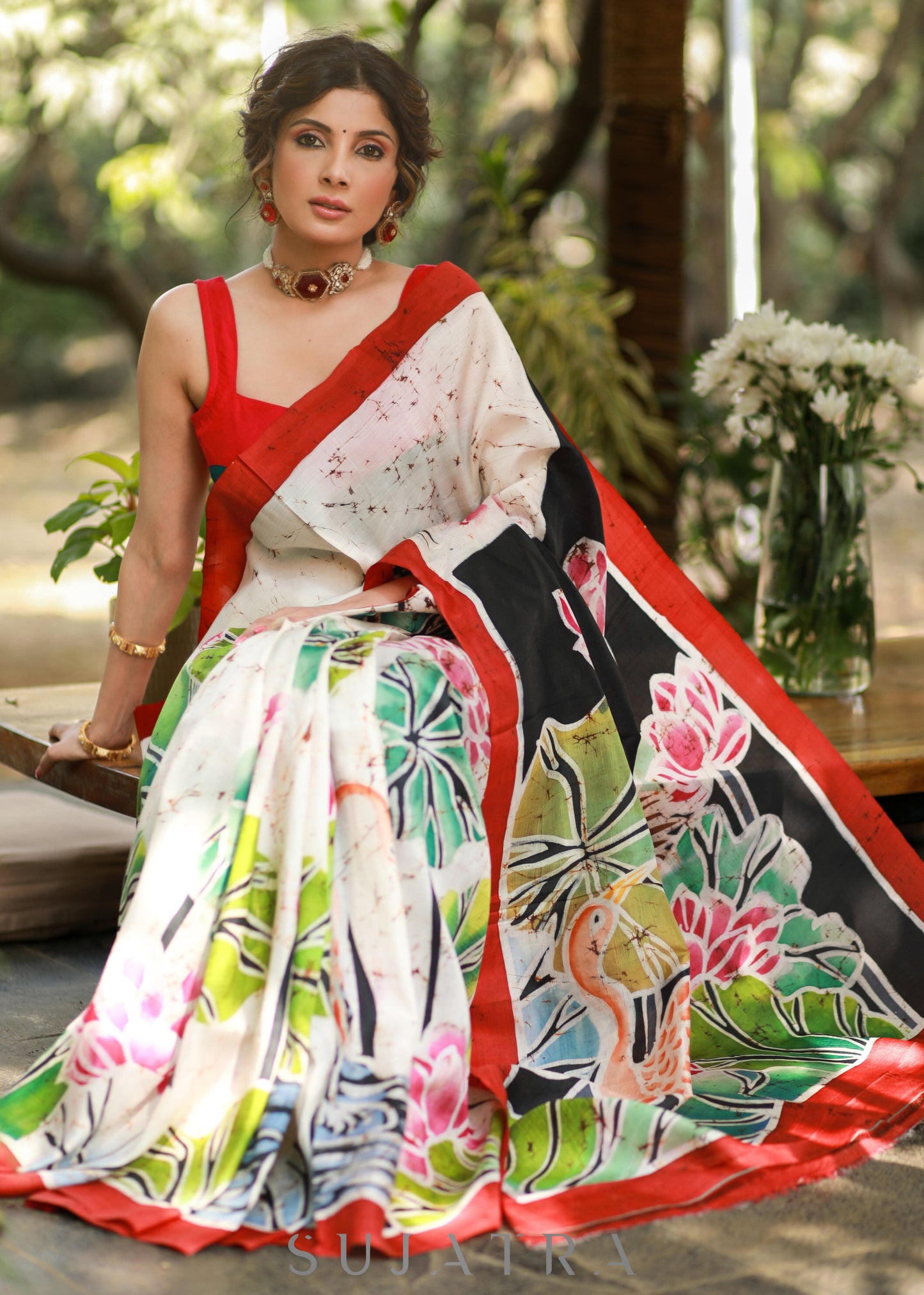 Elegant Off-white Pure Silk Batik Saree with Fusion Handpainting