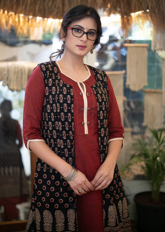 Elegant Cotton Maroon Kurta