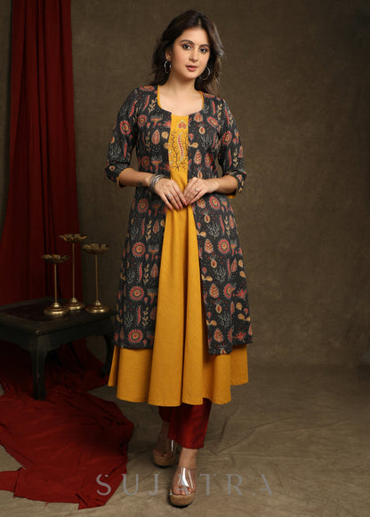 Embroidered cotton kurti