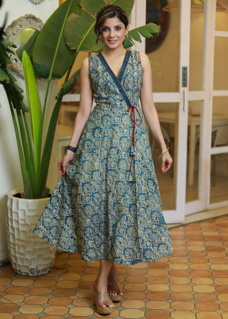 Classy Blue Floral Sleeveless A-Line Crossover Dress