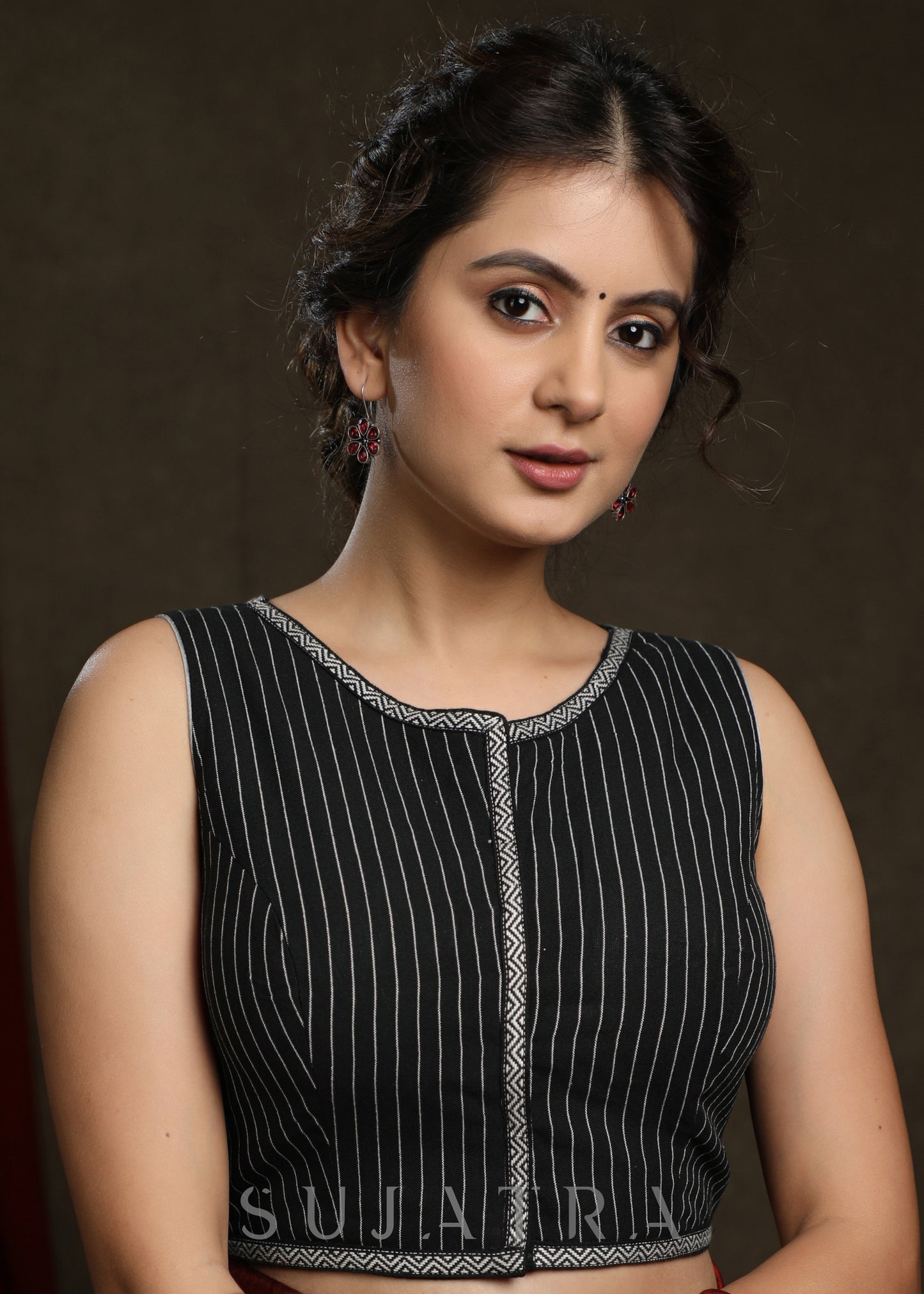Elegant Black Line Ikkat Sleeveless Blouse