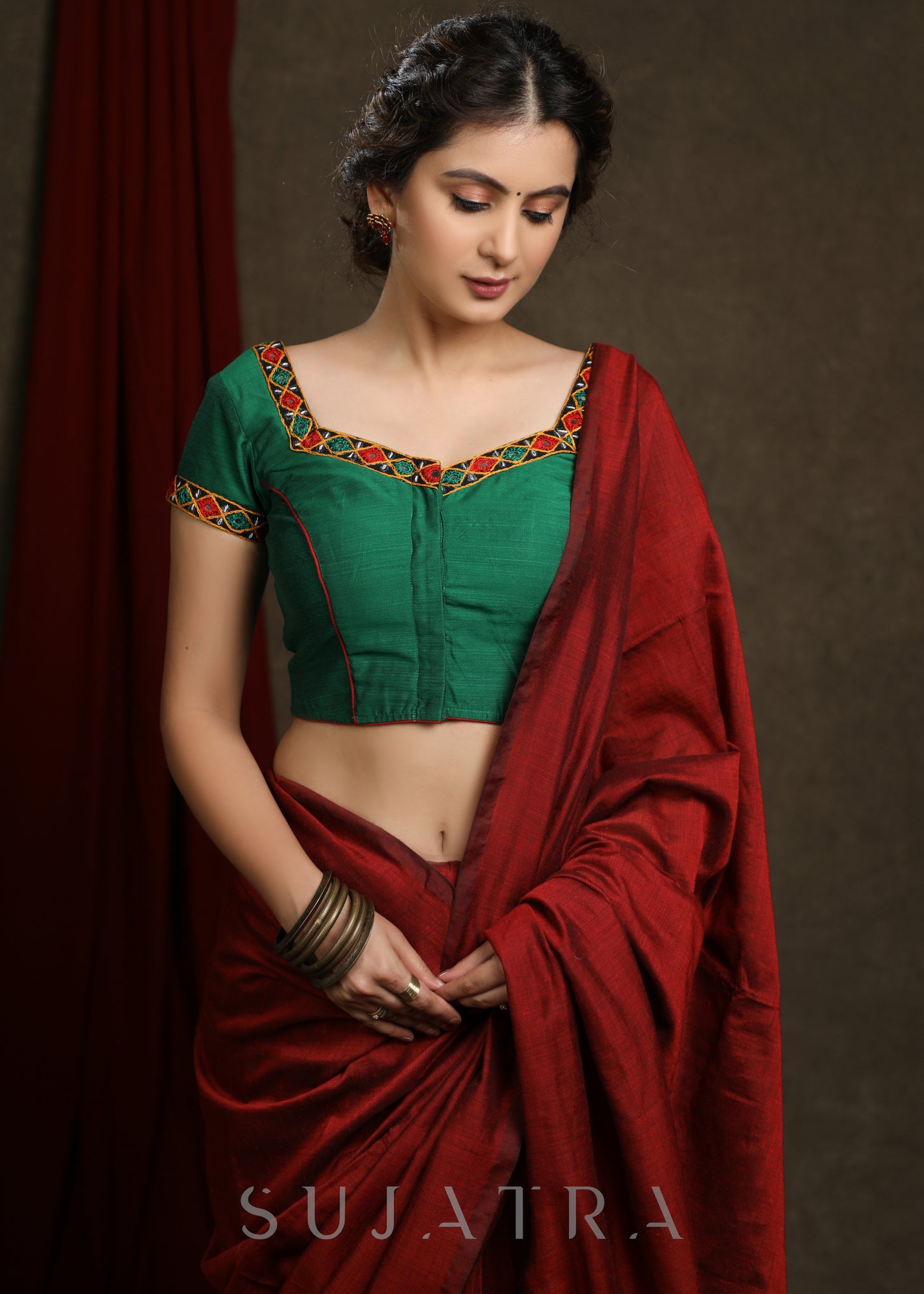Beautiful Forest Green Kutch Mirror work Cap Sleeve Blouse – Sujatra