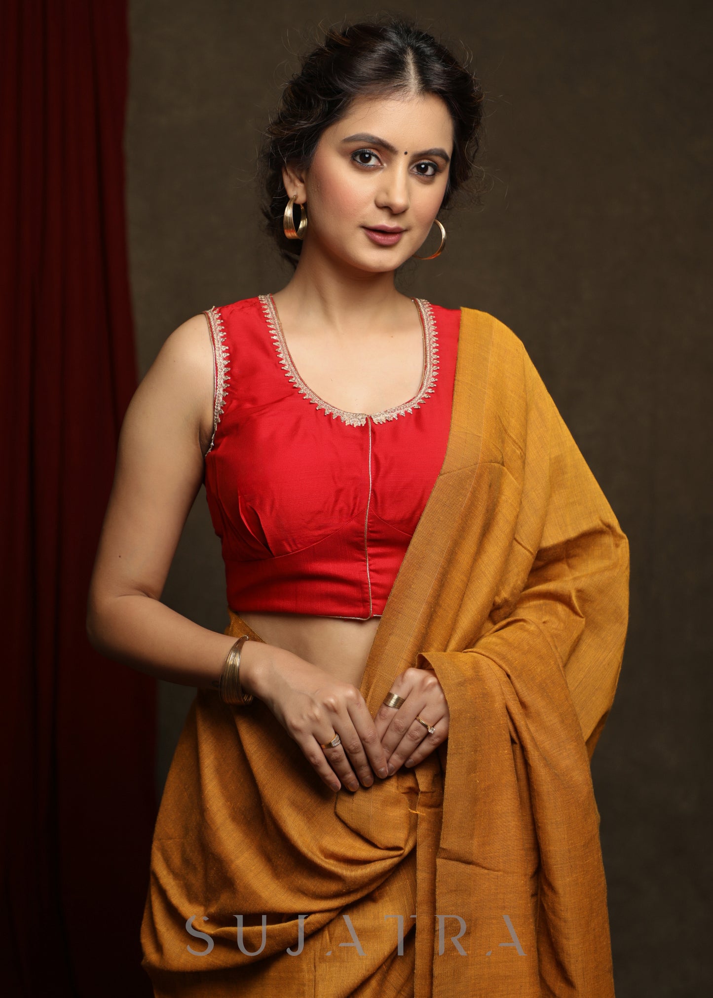 Red Cotton Silk Lace Highlight Sleeveless Cotton Silk Blouse