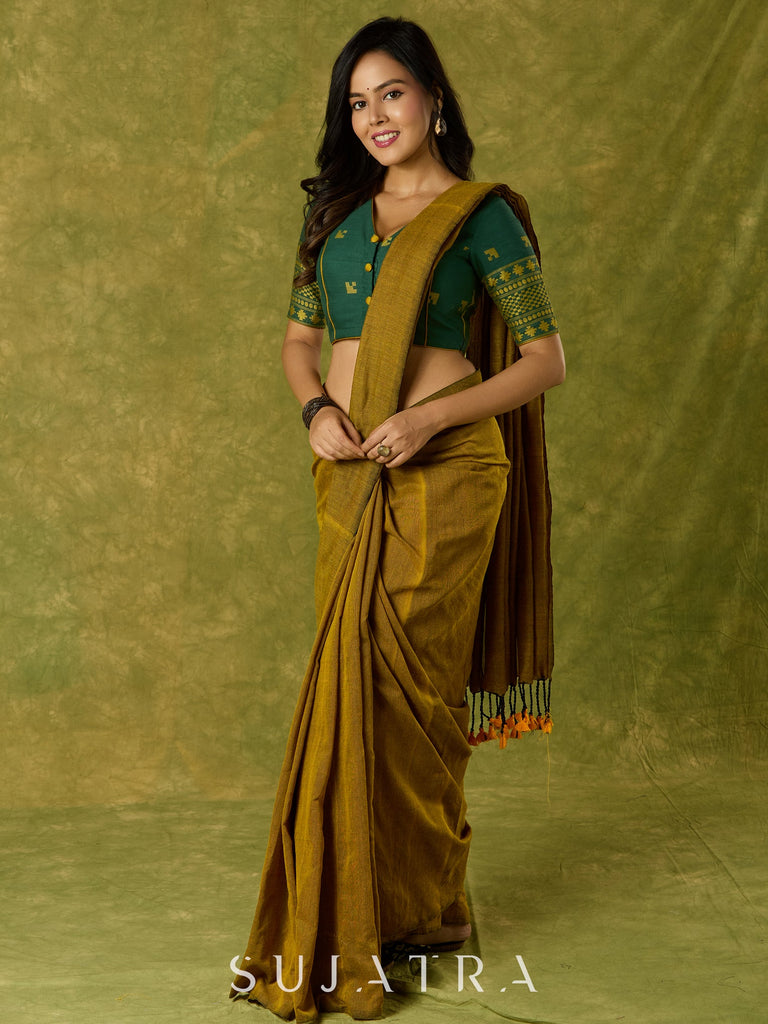 Festive green Jamdani cotton blouse with elegant woven detailing