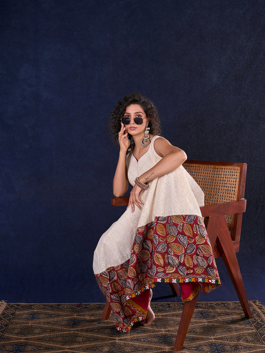 Heritage Ivory Hakoba Panel Long Gown with Kalamkari Border, Mirror Work Detachable Belt and Deep Back Neckline