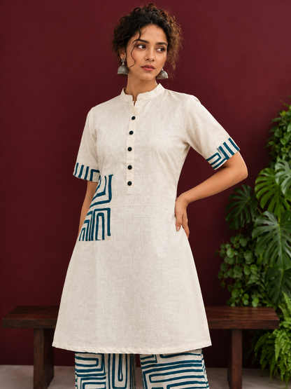 Classic Off-White Cotton Kurta with Contrast Geometric Print Pocket & Coordinated Sleeve Cuffs — fabric detail
