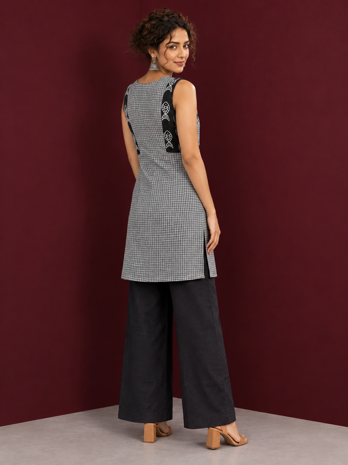Grey Checked Cotton Kurta with Black Embroidered Fish Motif Shoulder Straps & Side Slits — back view — view 3