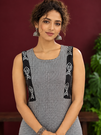 Grey Checked Cotton Kurta with Black Embroidered Fish Motif Shoulder Straps & Side Slits — fabric detail