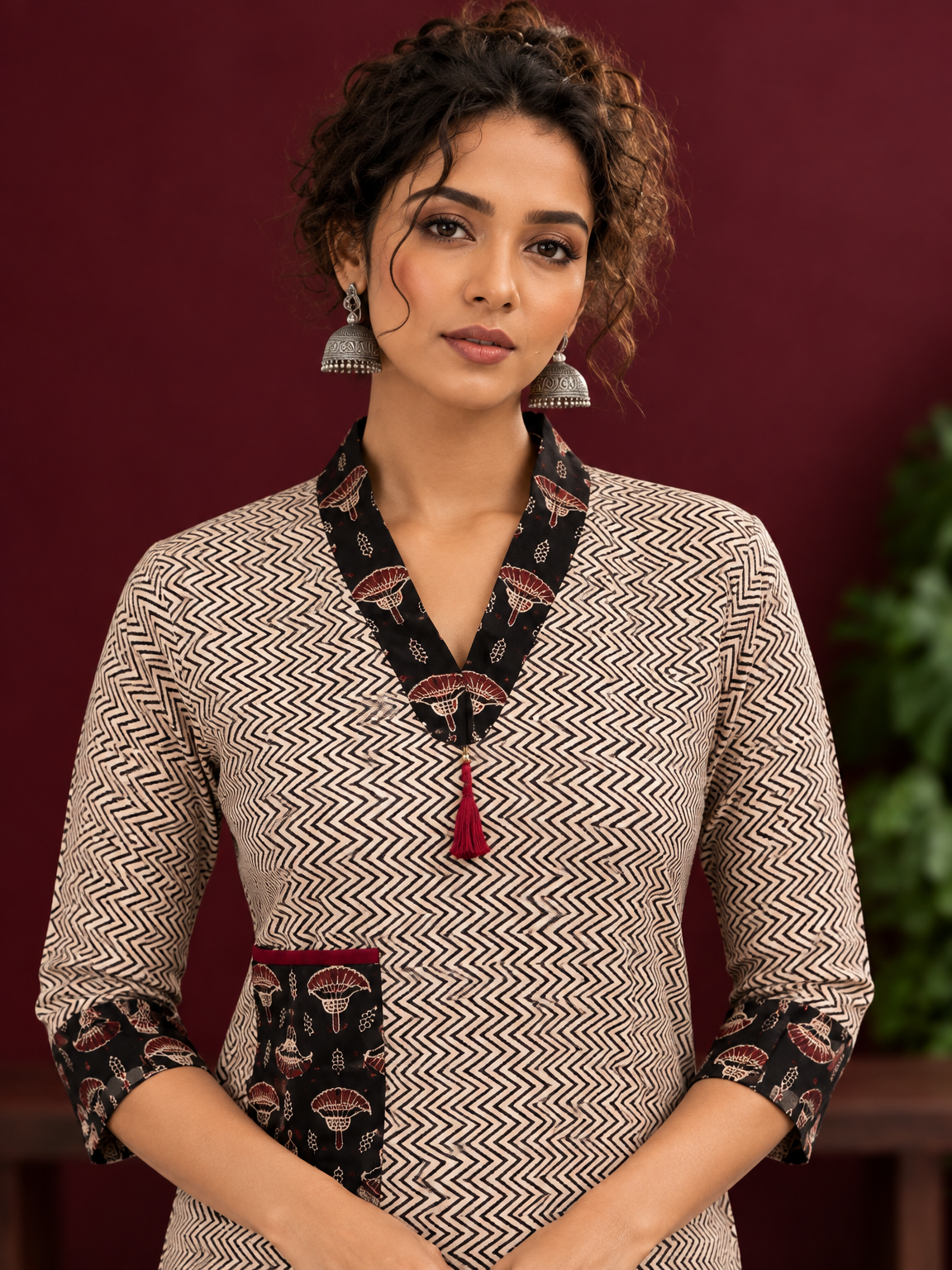 Elegant Beige Cotton Ajrakh Tunic with Contrast V-Neck & Cuff Detailing — fabric detail — view 4