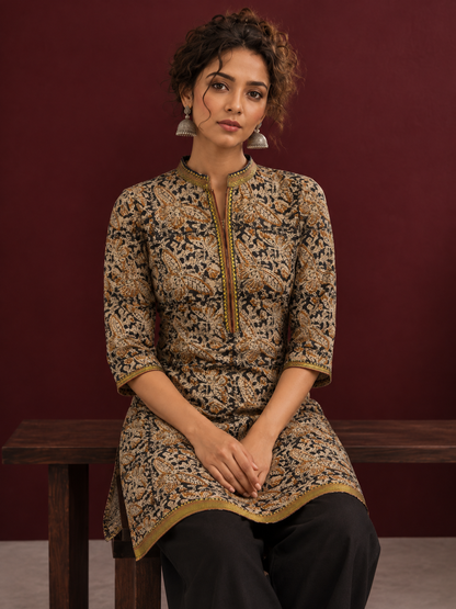 Earthy Kalamkari Cotton Tunic — seated detail