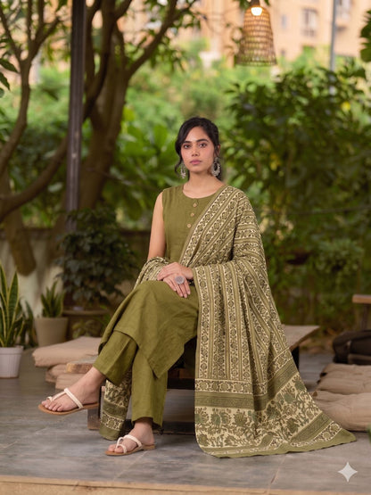 Classic Olive Green Sleeveless Cotton Kurta