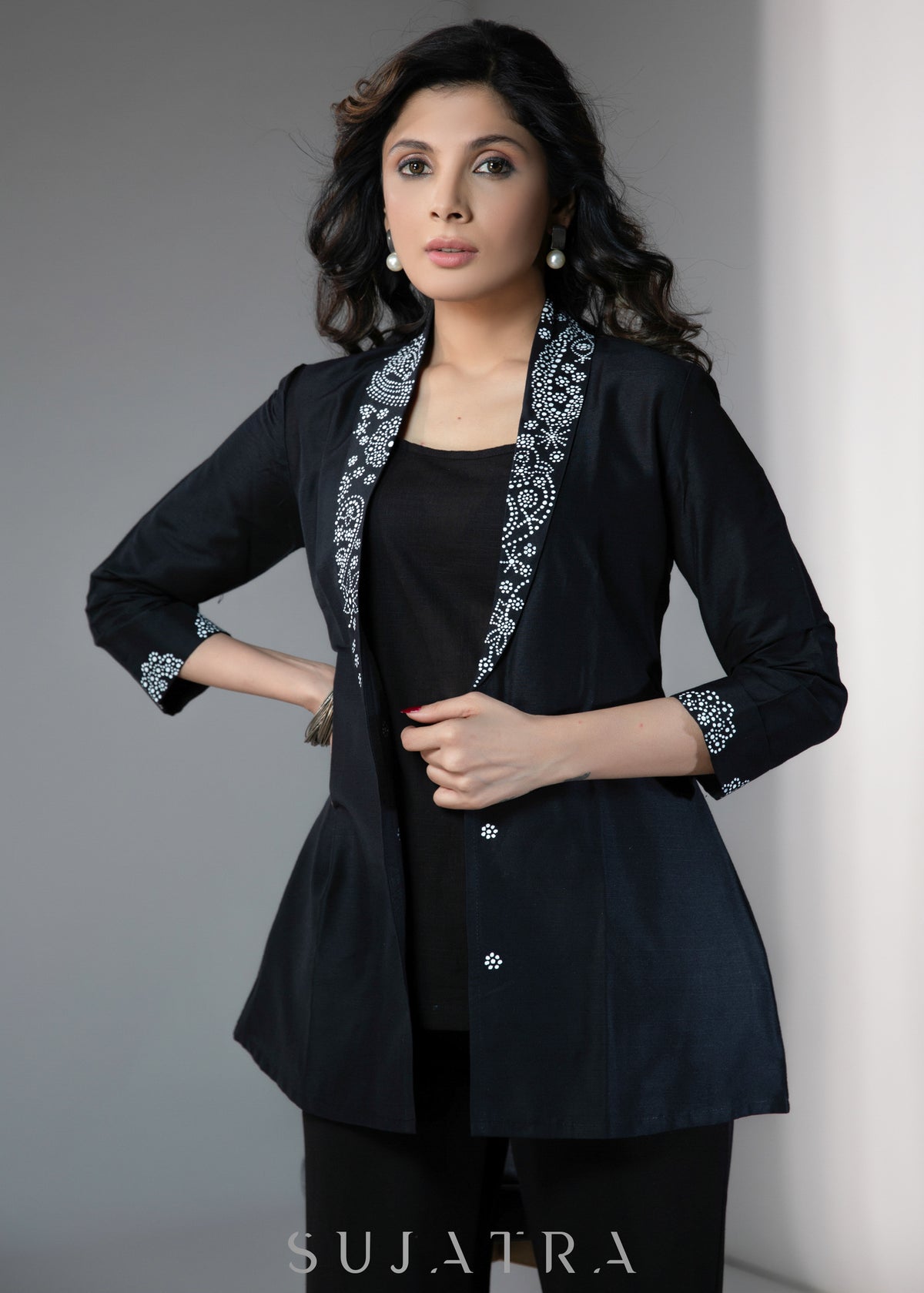 Dussehra Sale — Elegant cotton silk jacket with exclusive hand painting