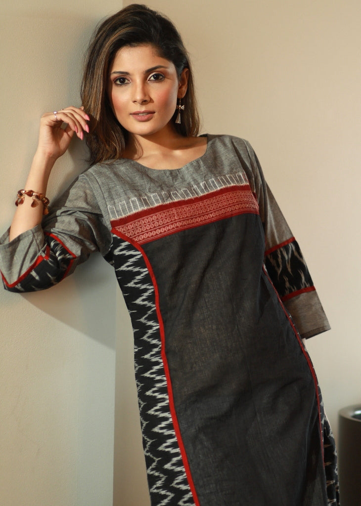 Dussehra Sale — Black Straight cut Handloom cotton kurta with Ikkat and contrasting Border