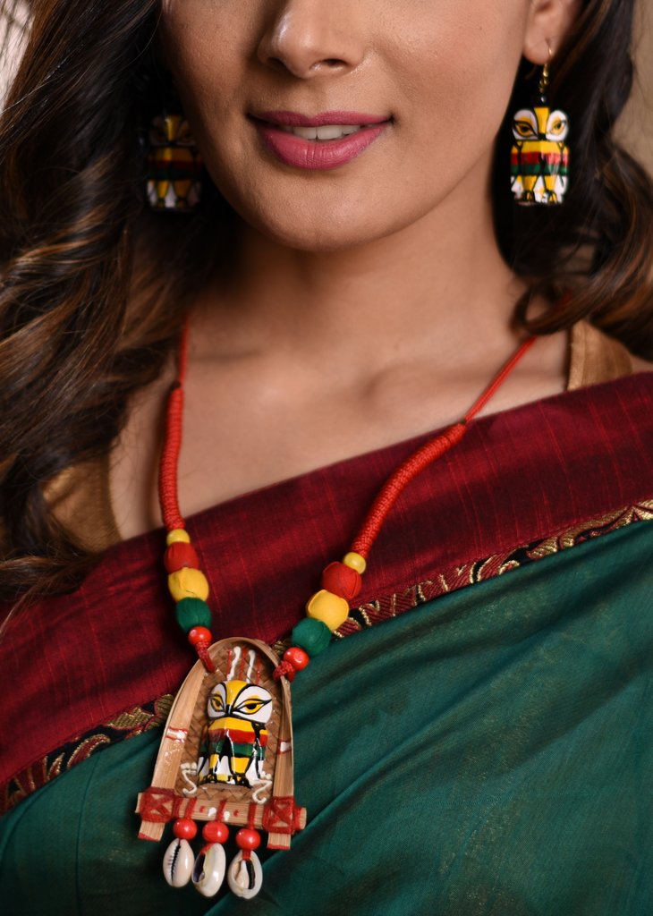 Exclusive hand made ethnic necklace set - Sujatra