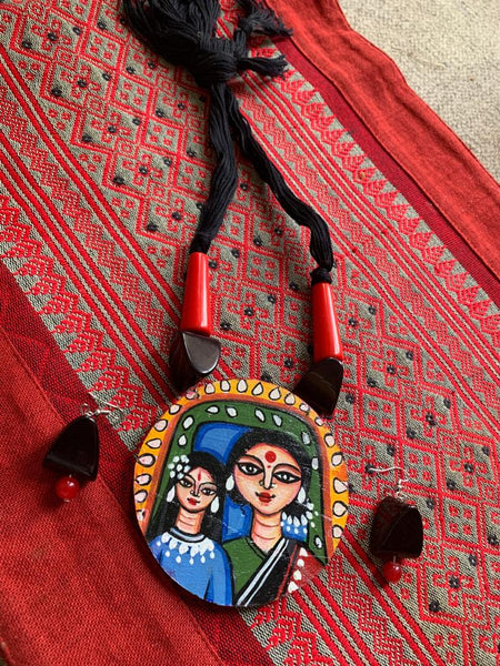 Exclusive hand painted ethnic necklace
